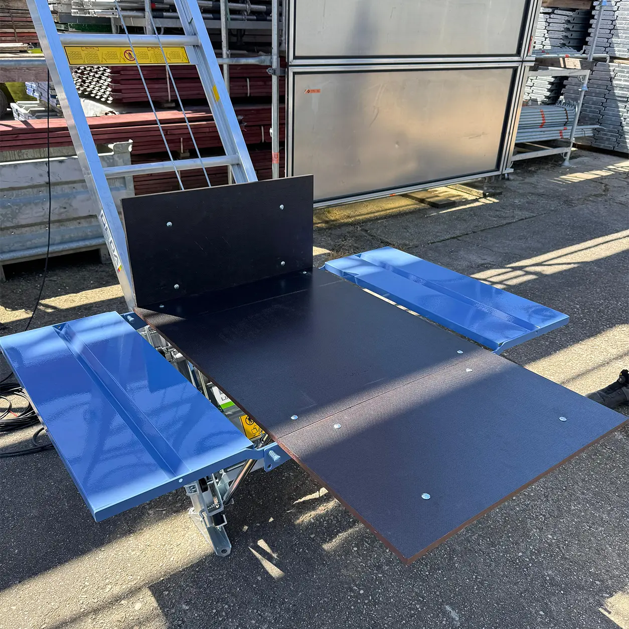 GEDA Vario+ Bühne - 4 Seiten klappbar